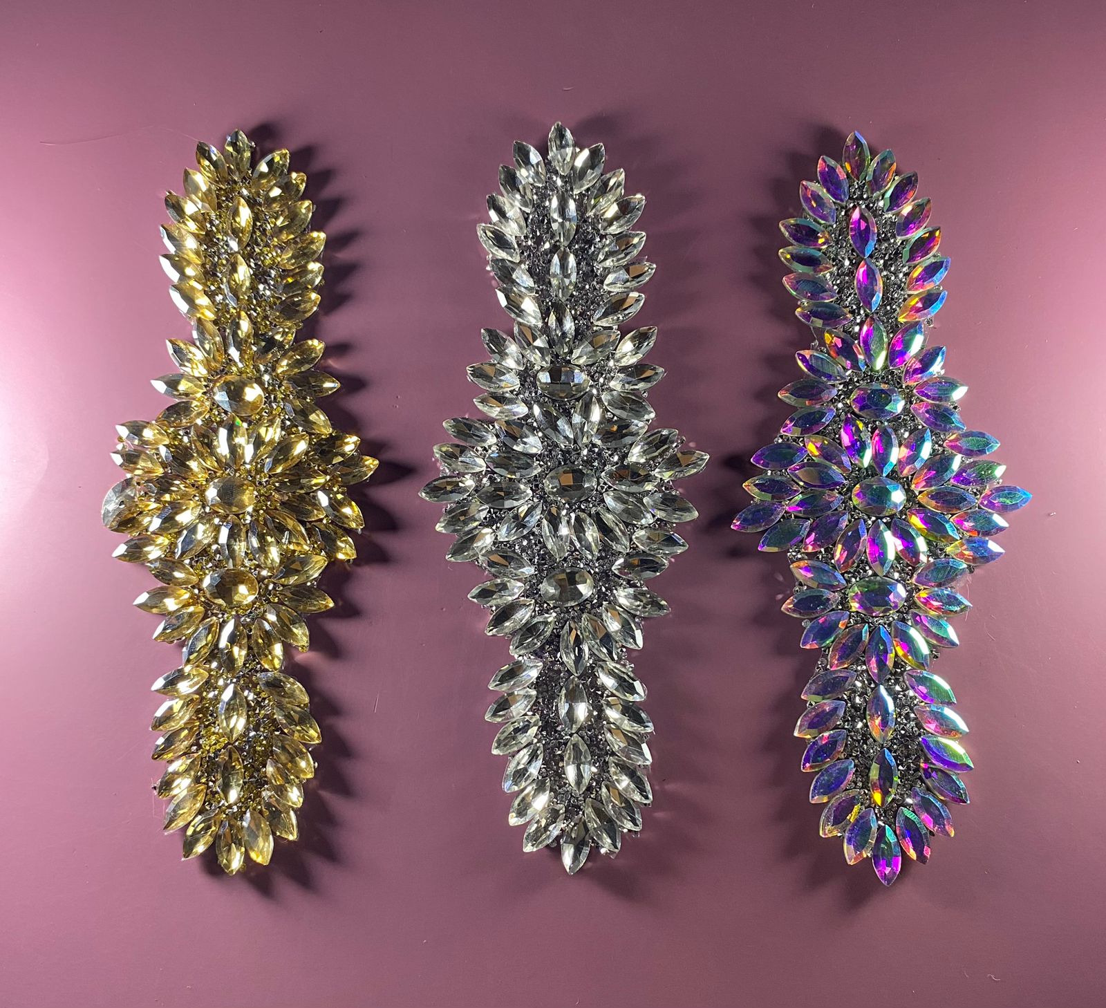 b38aefd6-0945-46d8-ac6e-215ec0b6490b Luxurious Crystal Flower Bunch - Image 1
