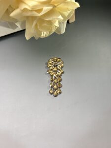 Exquisite Floral Cascading crystal Bunch - Image 3