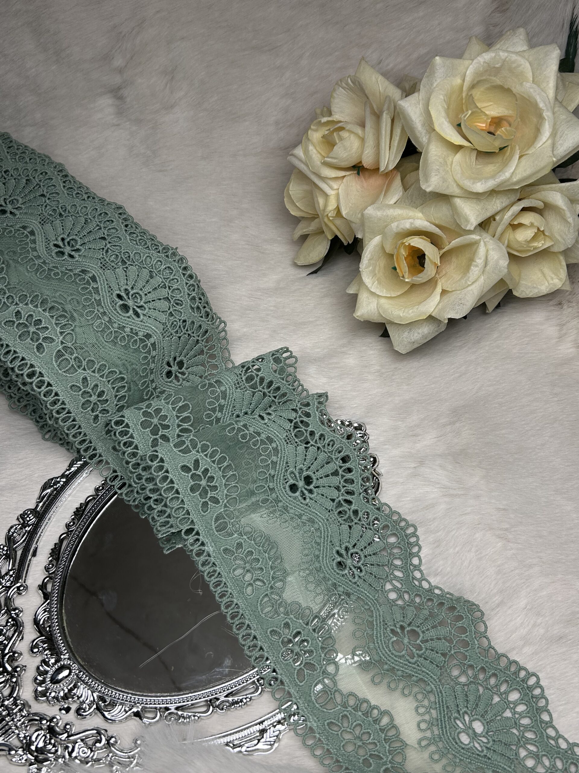 IMG_6420 Ornate Filigree Scalloped Lace Border - Image 1