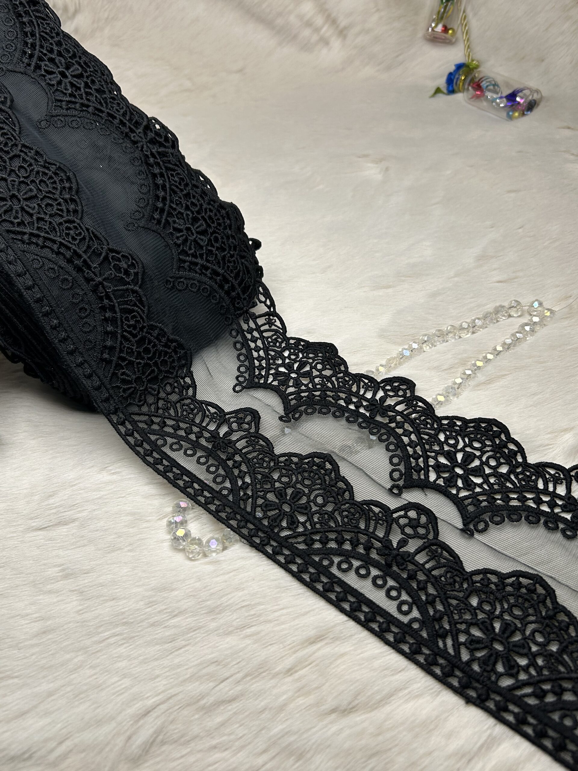 IMG_6519 Ornate Filigree Scalloped Lace Border - Image 1